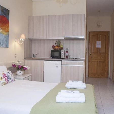 Nontas Home กาลามิตซี ภายนอก รูปภาพ