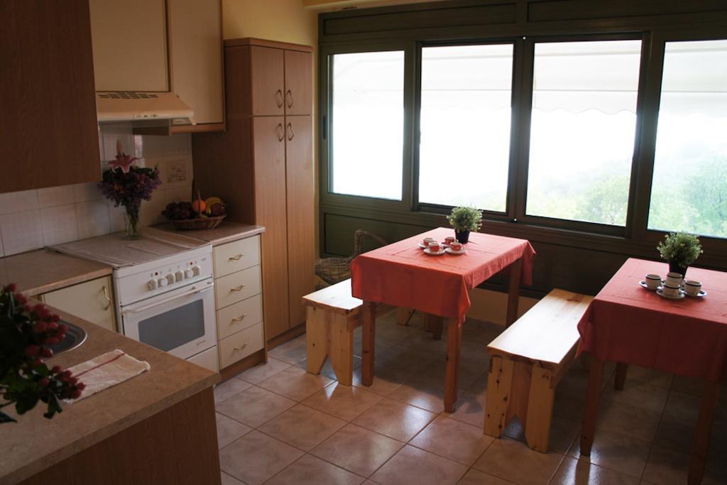 Nontas Home กาลามิตซี ภายนอก รูปภาพ