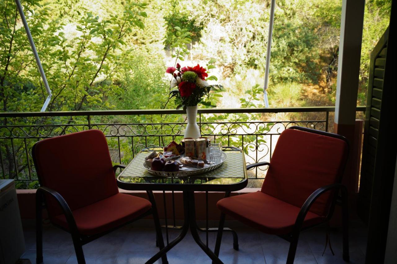 Nontas Home กาลามิตซี ภายนอก รูปภาพ
