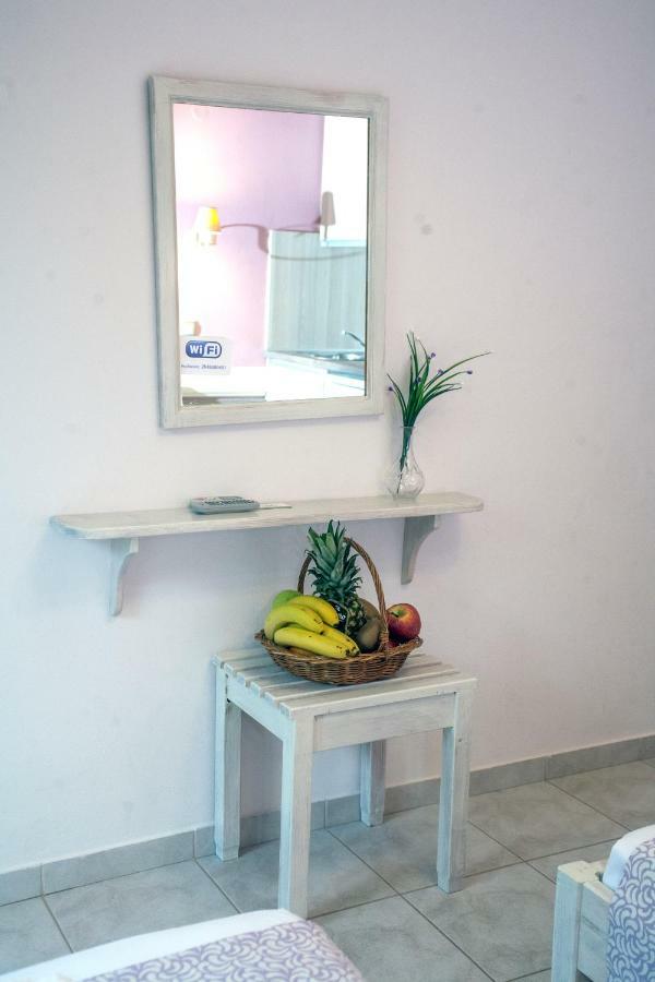 Nontas Home กาลามิตซี ภายนอก รูปภาพ